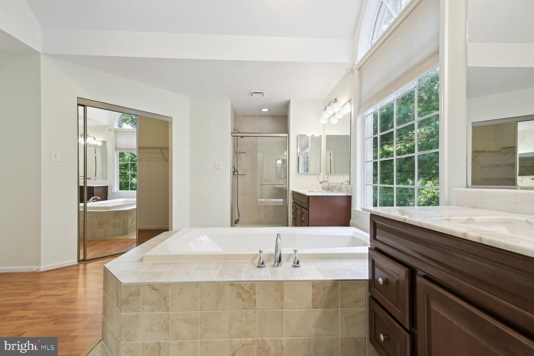 3512 ARMFIELD FARM DRIVE