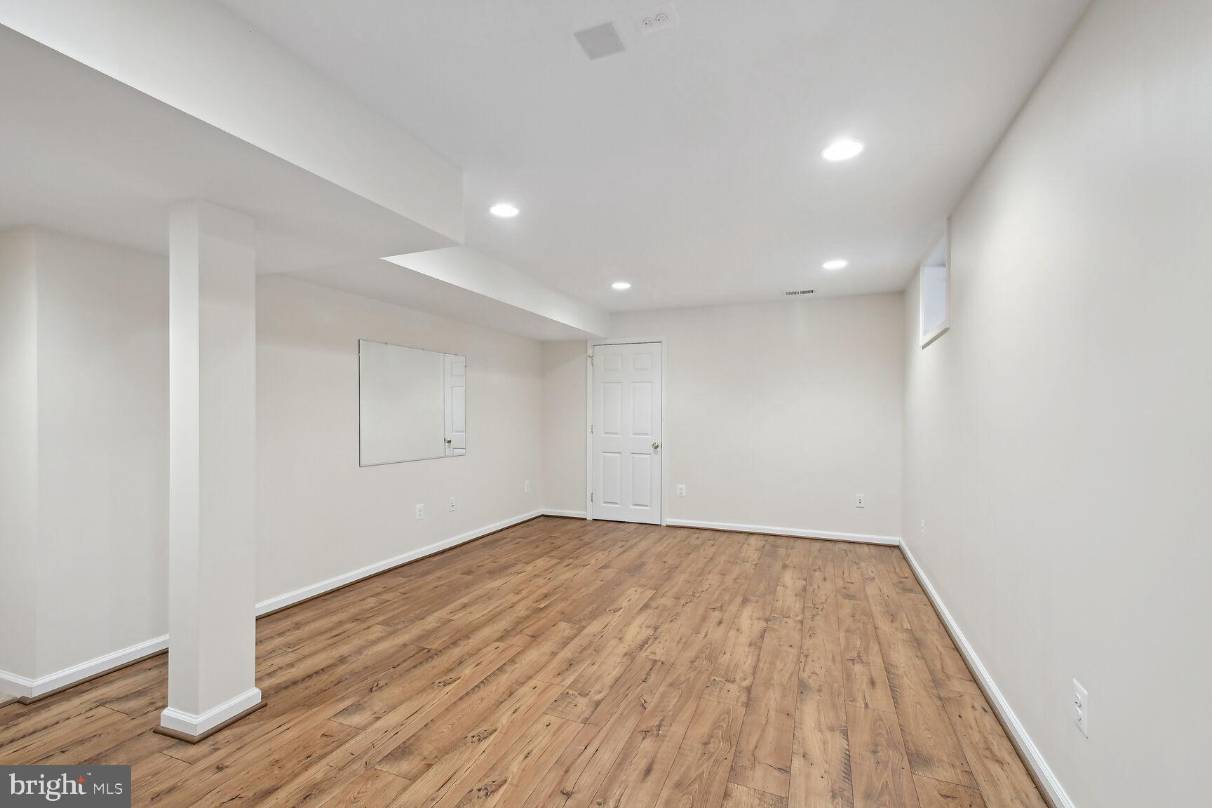 3512 ARMFIELD FARM DRIVE