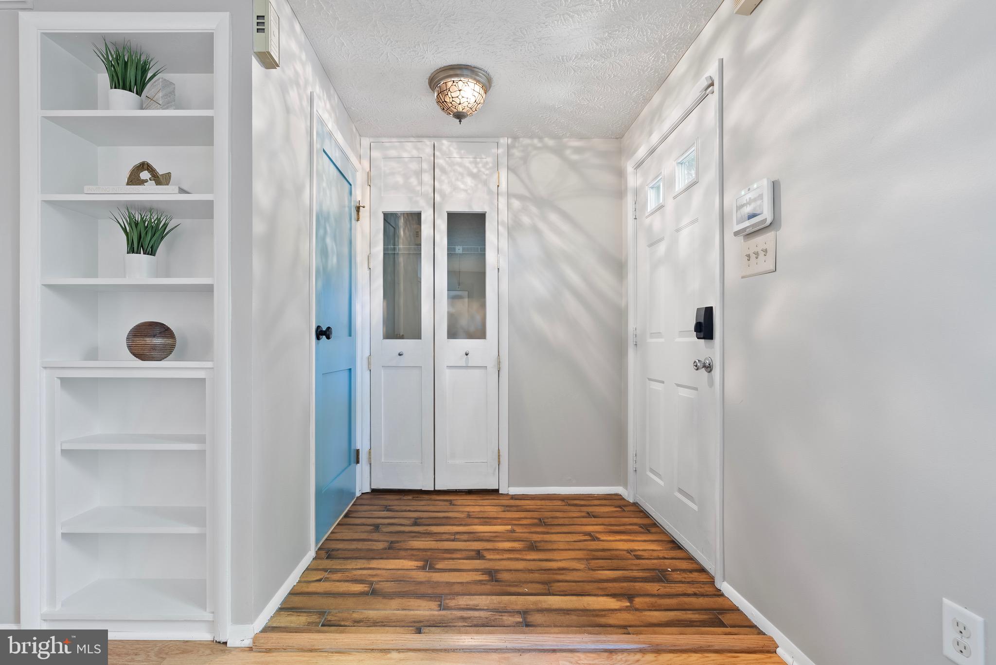 7894 TYSON OAKS CIRCLE