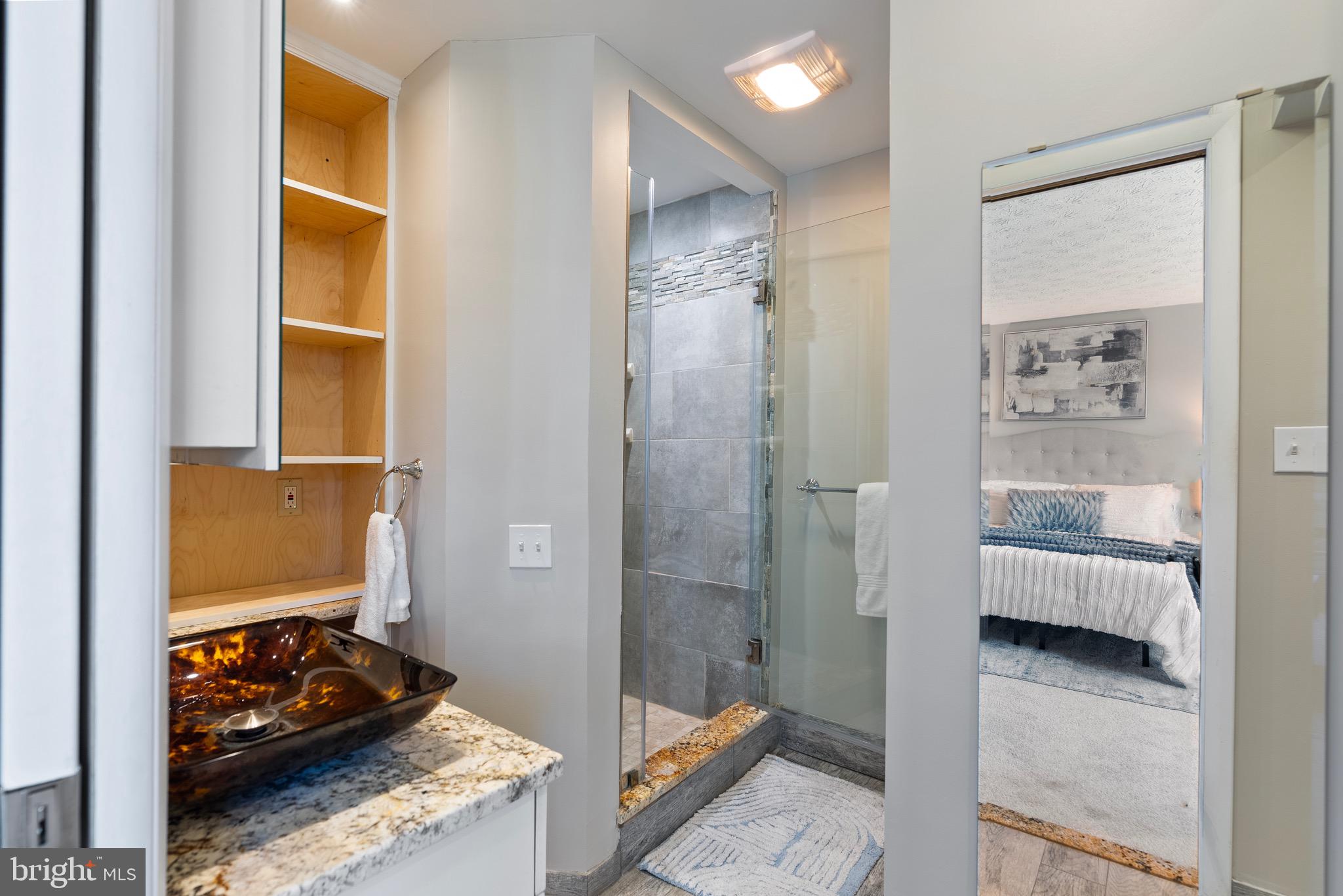 7894 TYSON OAKS CIRCLE