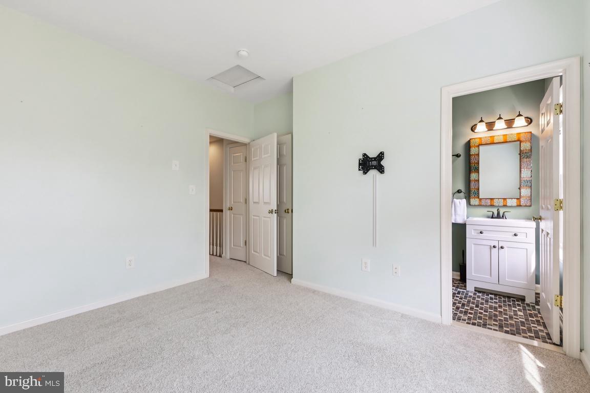 5332 CHIEFTAIN CIRCLE