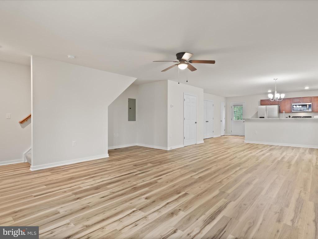 8509 ENGLESIDE STREET