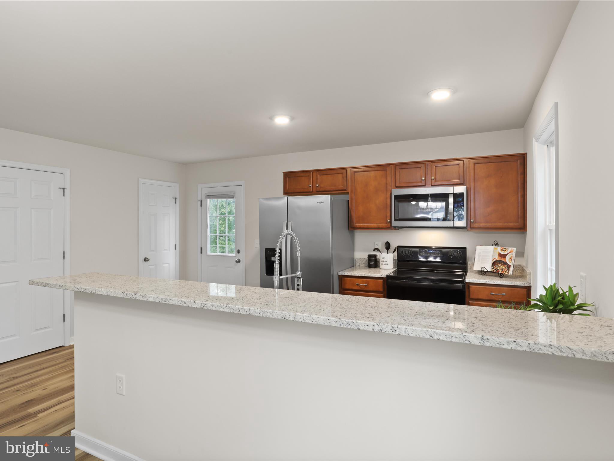 8509 ENGLESIDE STREET