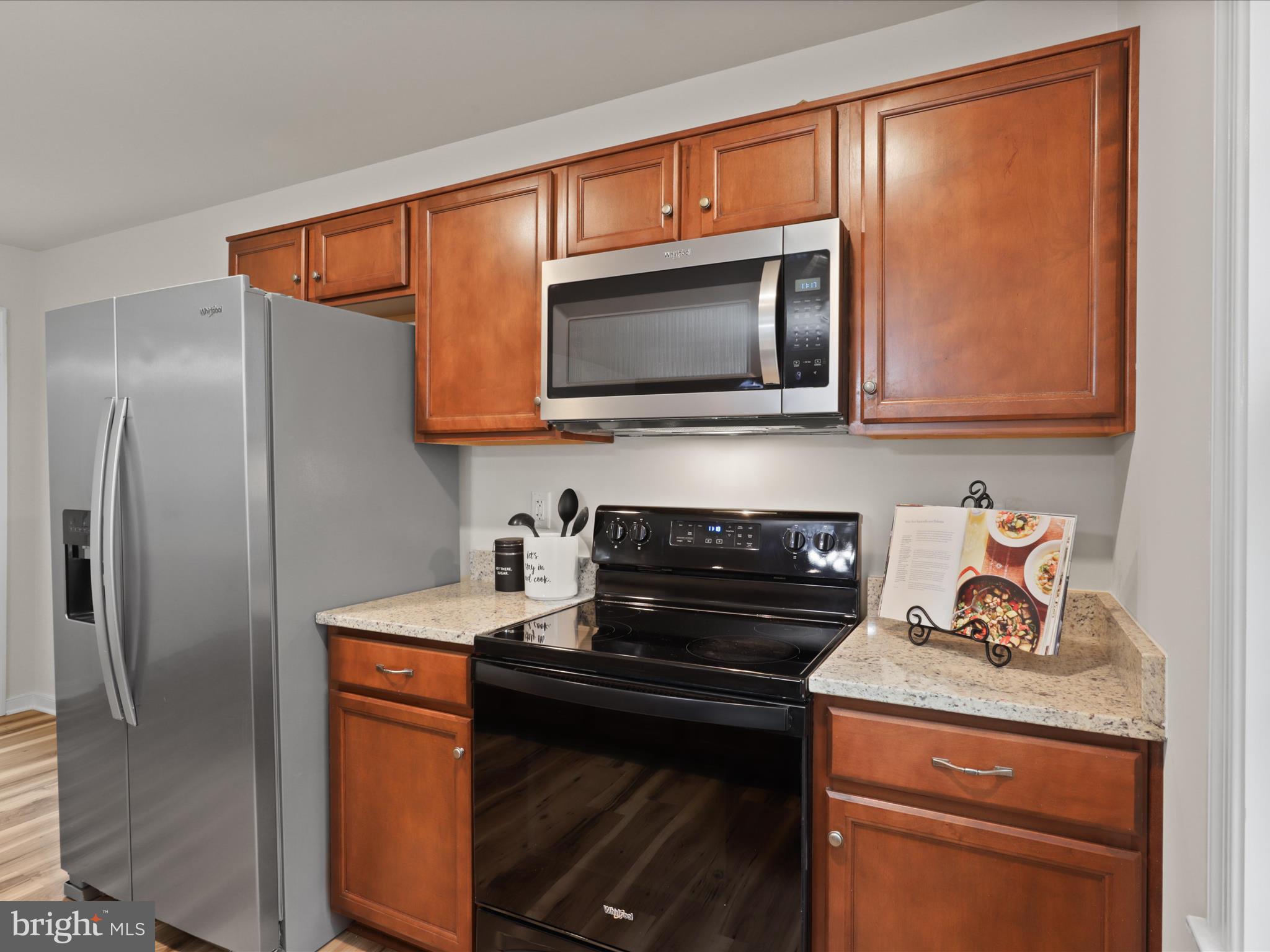 8509 ENGLESIDE STREET