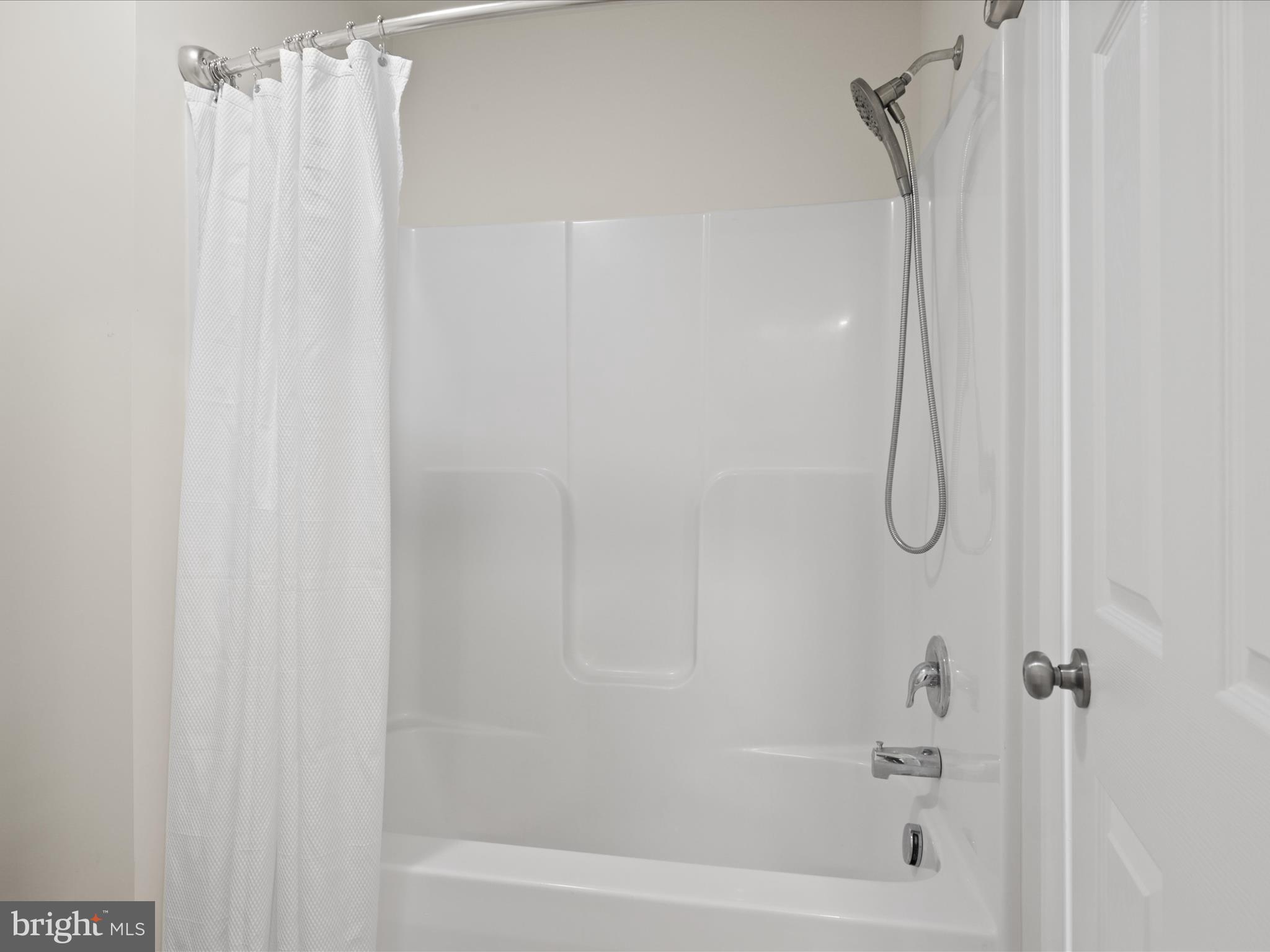 8509 ENGLESIDE STREET