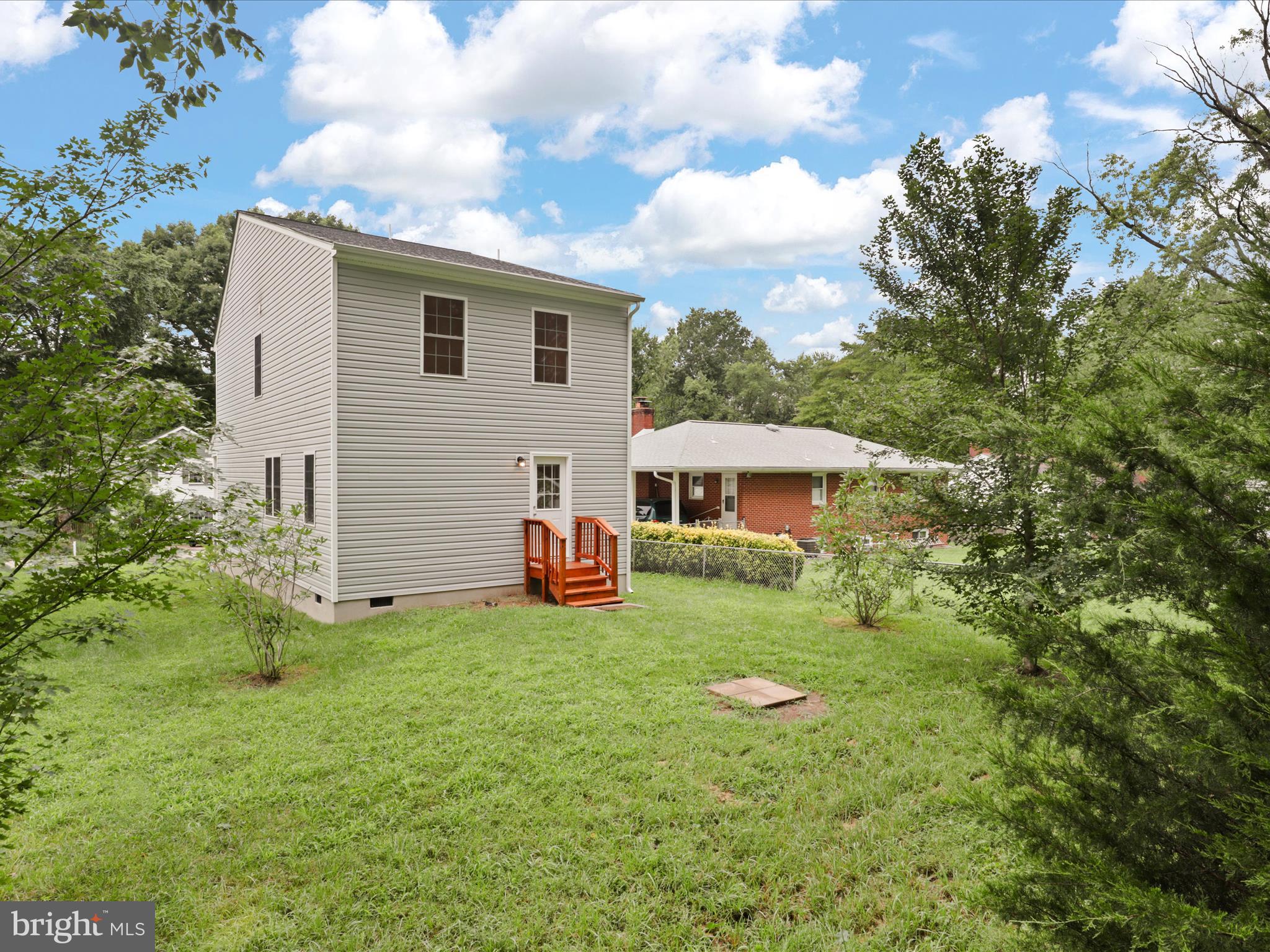 8509 ENGLESIDE STREET