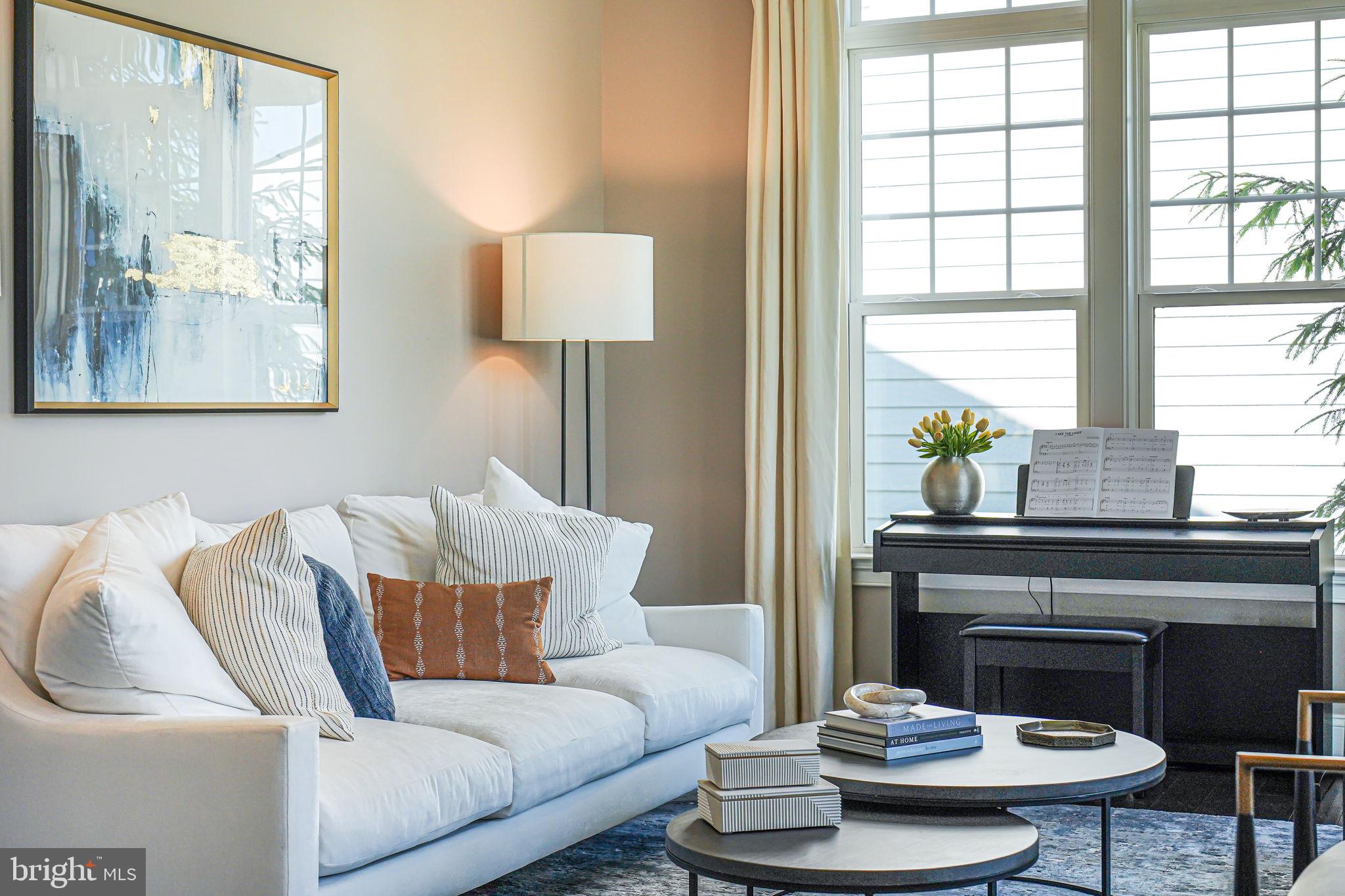 6513 MANOR RIDGE COURT