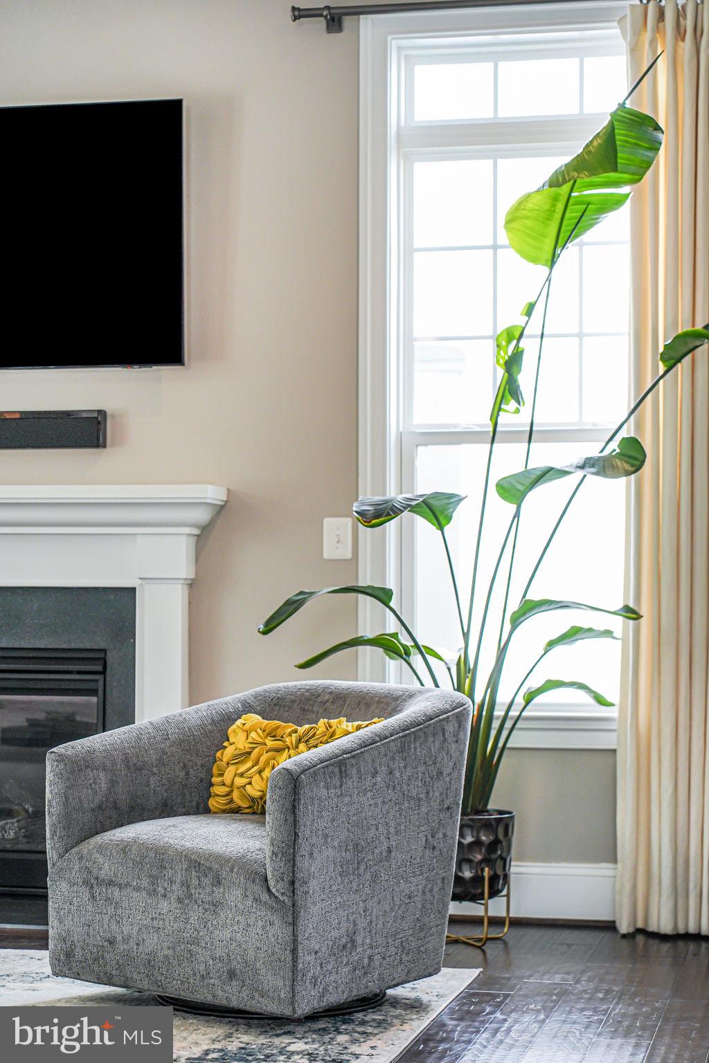 6513 MANOR RIDGE COURT