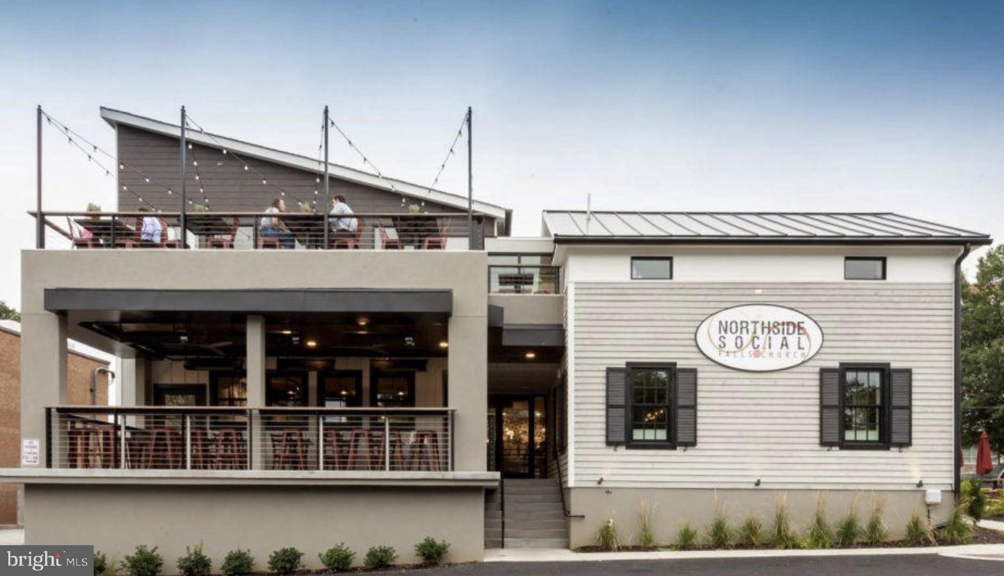 6513 MANOR RIDGE COURT