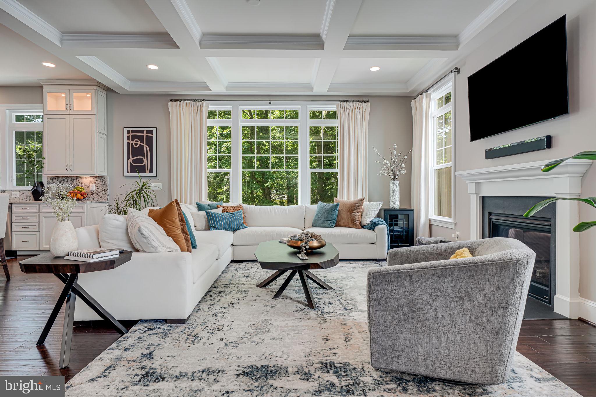 6513 MANOR RIDGE COURT