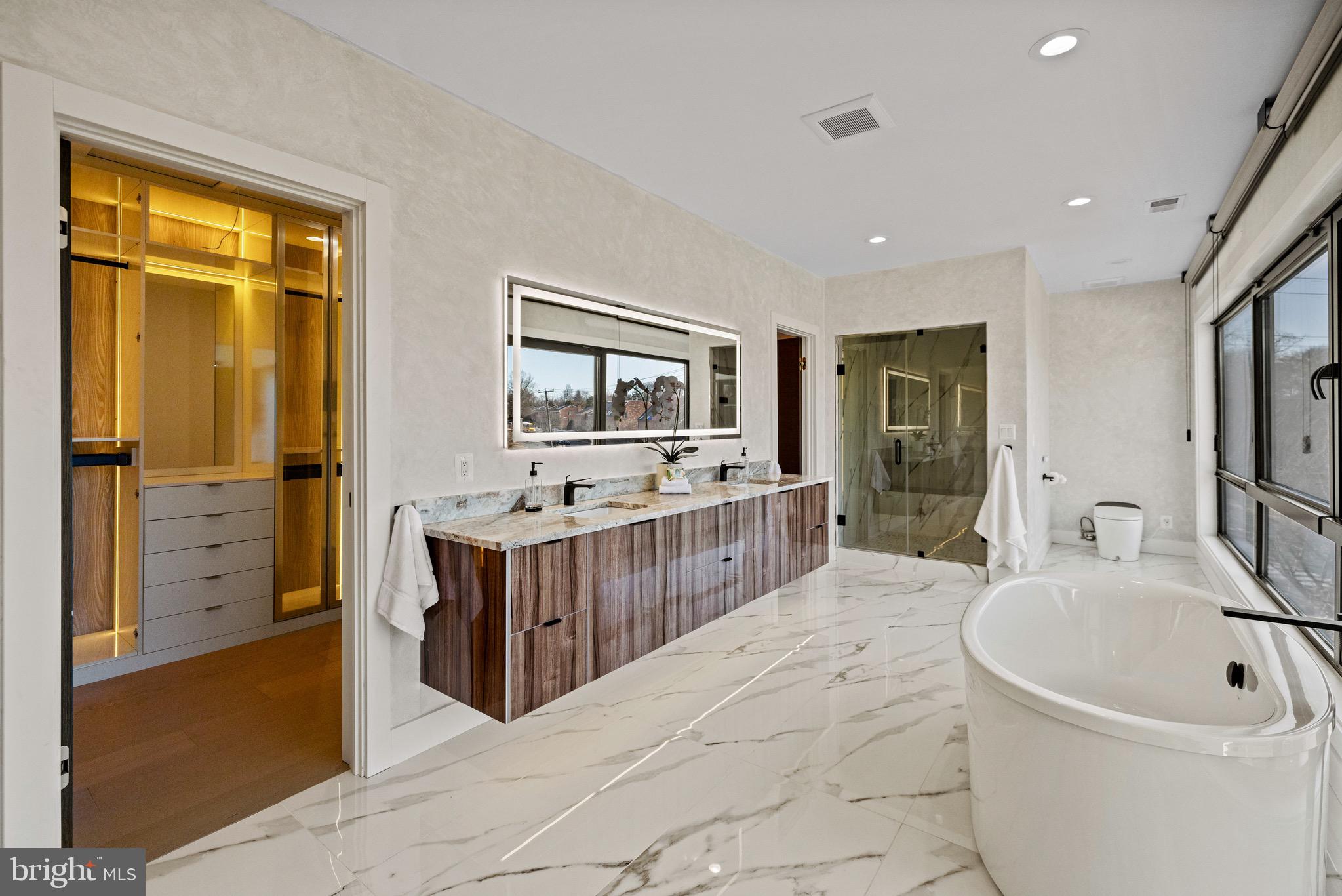 1573 WESTMORELAND STREET