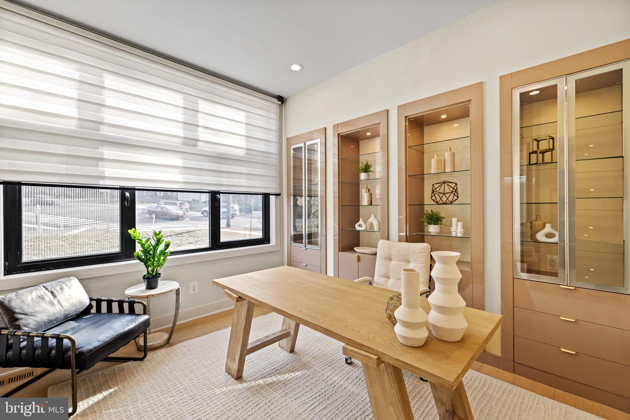 1573 WESTMORELAND STREET