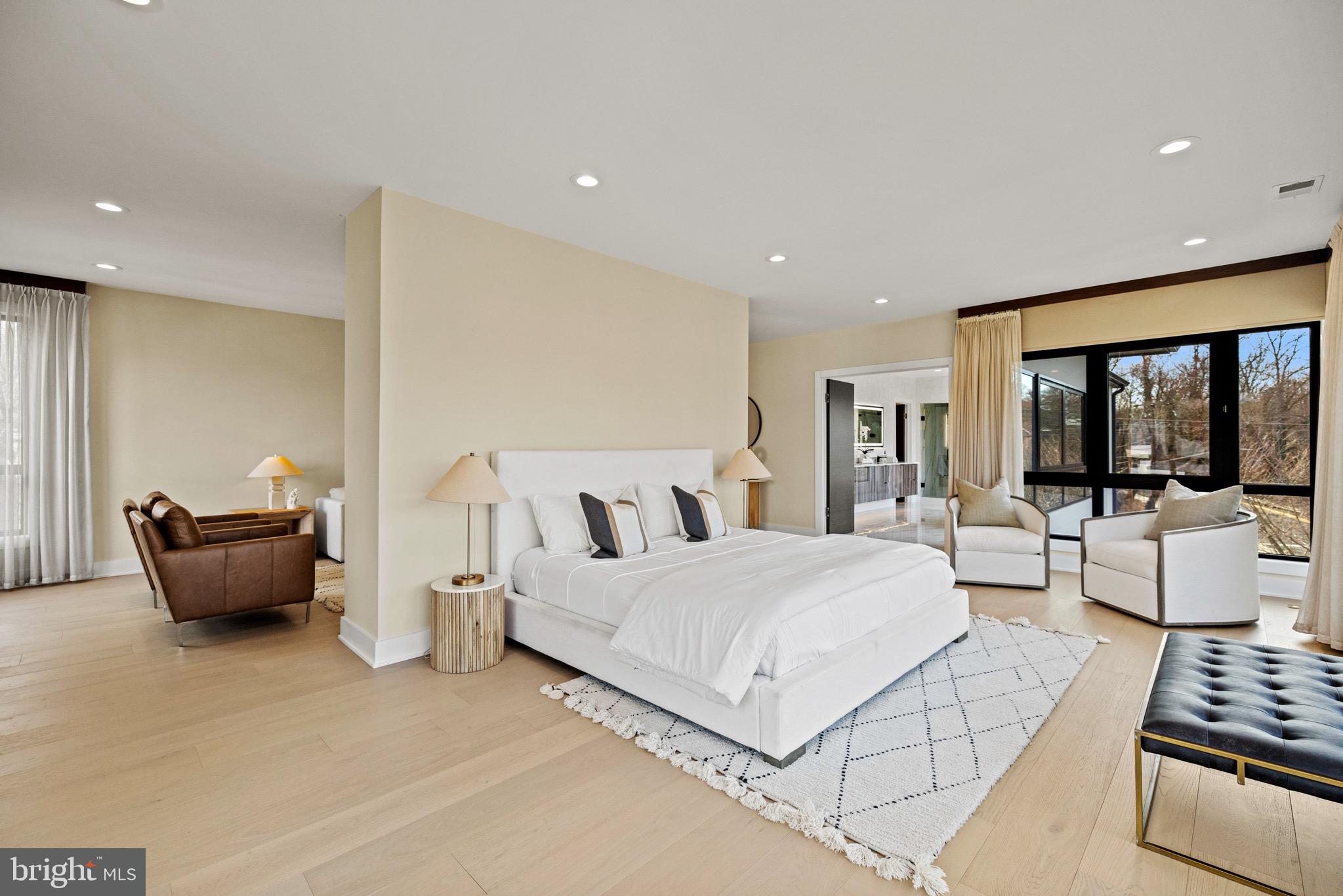 1573 WESTMORELAND STREET