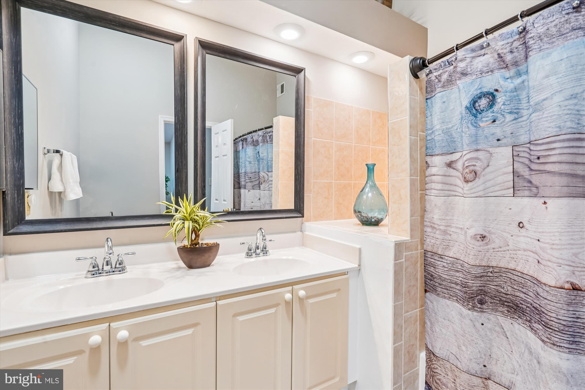 14423 GLENCREST CIRCLE 123