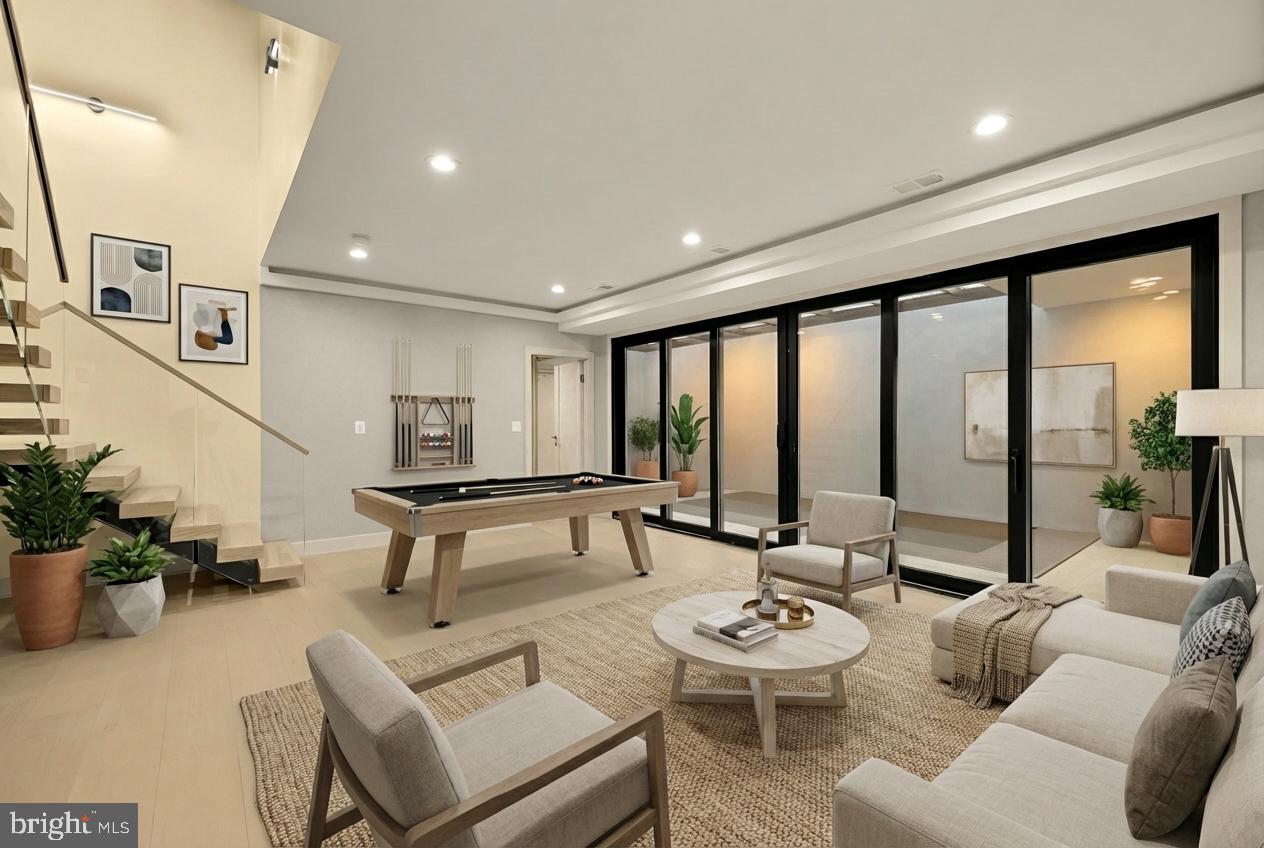 1573 WESTMORELAND STREET