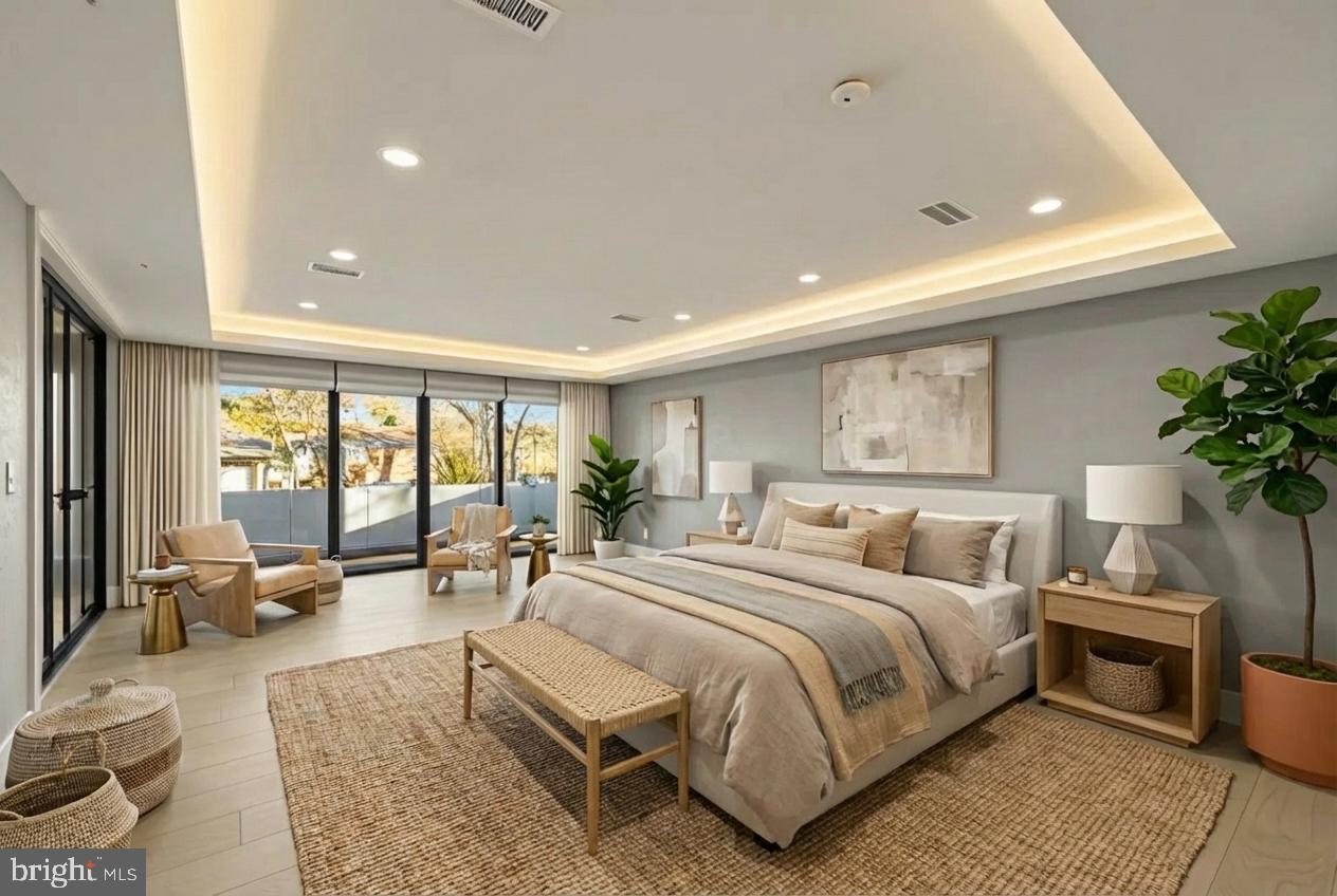 1573 WESTMORELAND STREET