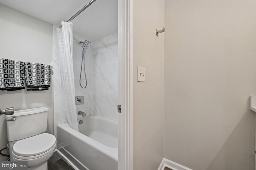 8360 GREENSBORO DRIVE 1010