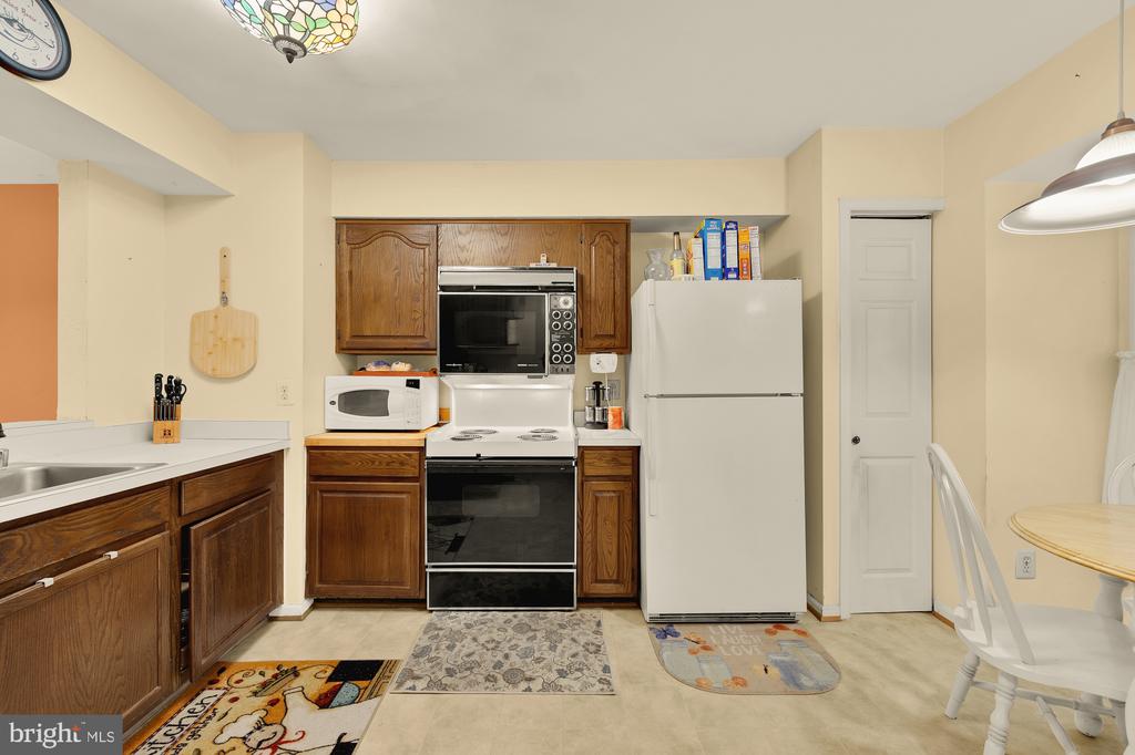 14121 STARBIRD COURT