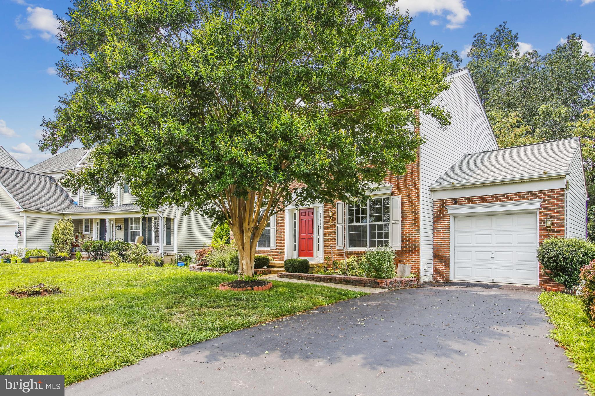 21741 Regents Park Cir