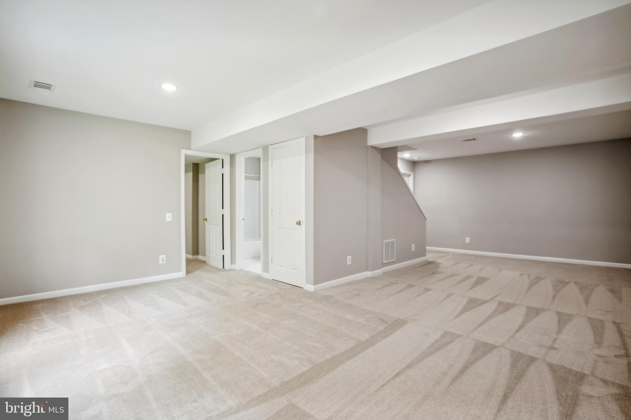 21741 Regents Park Cir