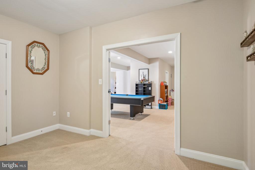 7204 Simmons Ridge Ct