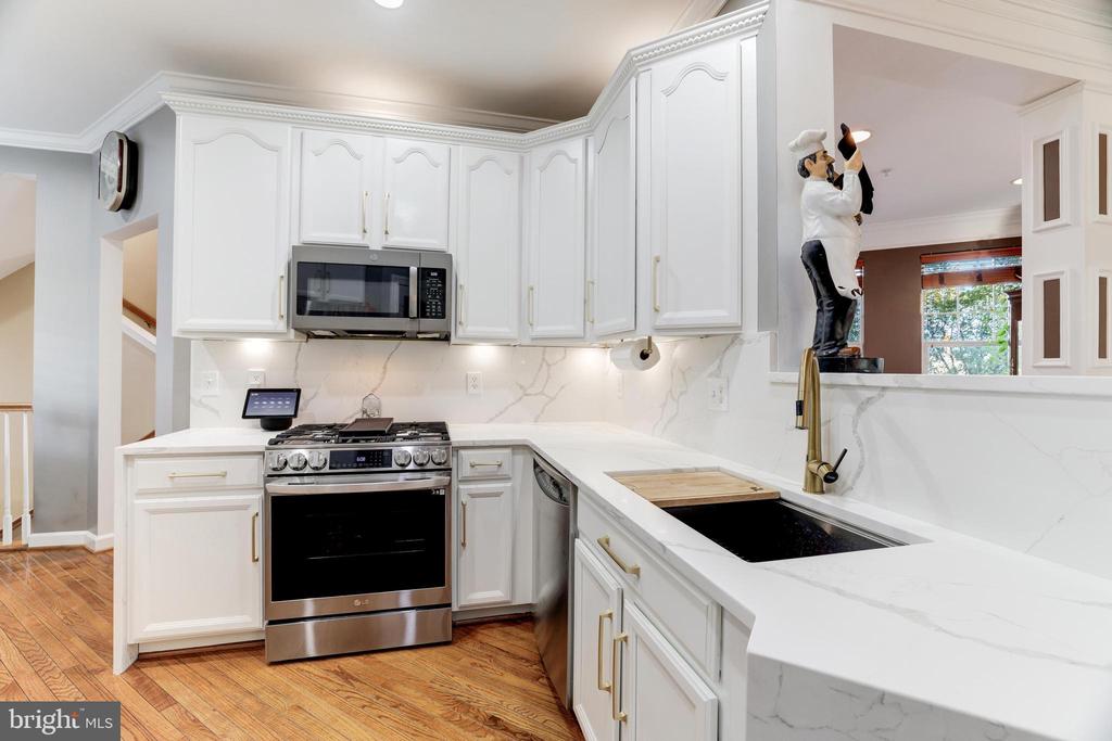 10107 Orland Stone Dr