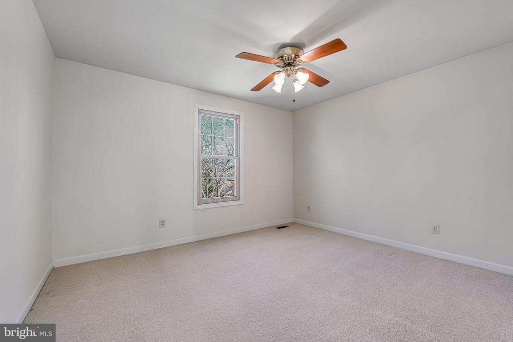 3502 Beaver Ford Rd