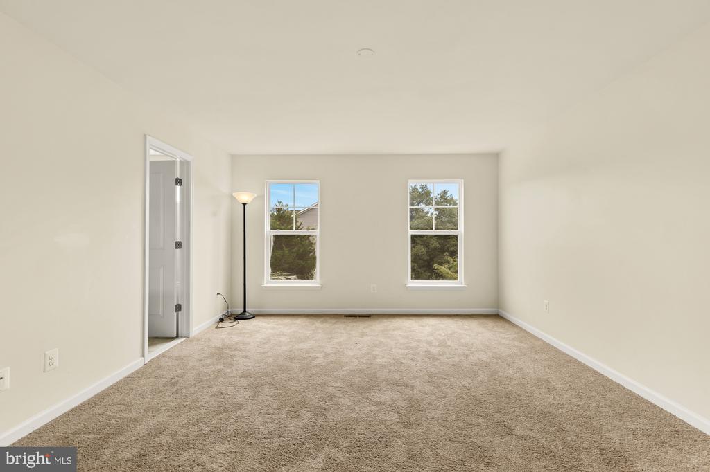 8141 HONEY BEE WAY