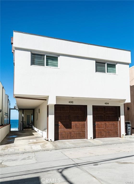 4312 The Strand
