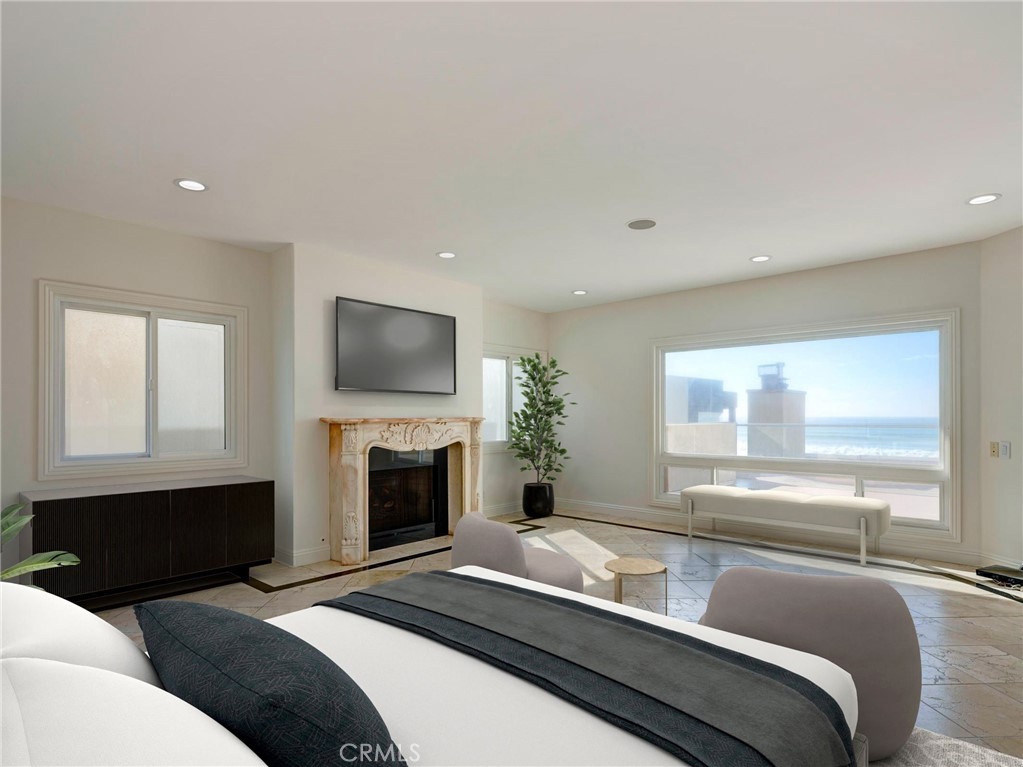 4312 The Strand