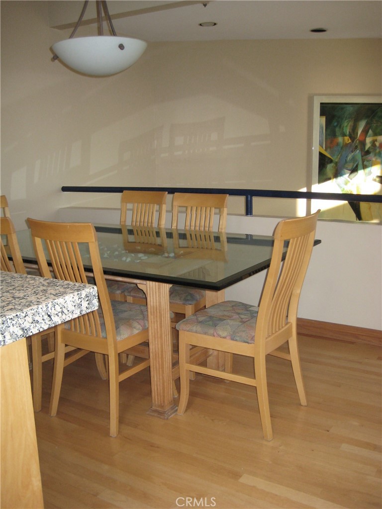 1405 Manhattan Avenue