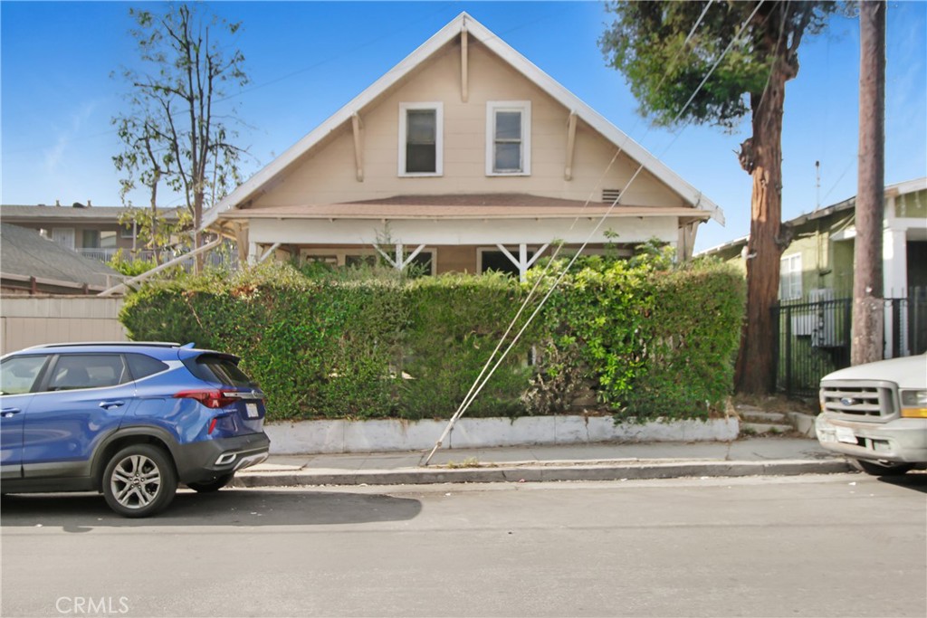 1217 Lyman Place