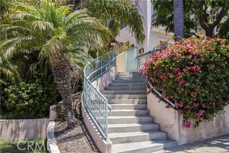 1521 Artesia Boulevard A