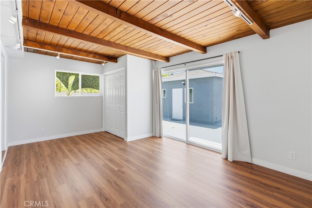 5034 W 130th
