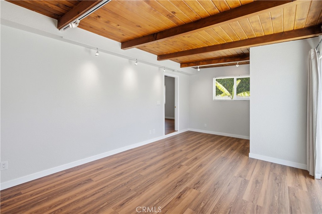 5034 W 130th