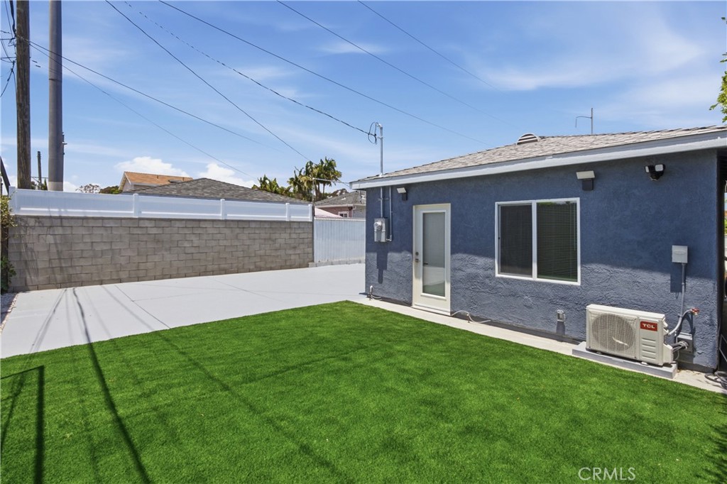 5034 W 130th