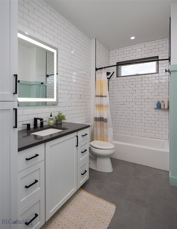 57 and 47 Green Meadow Way