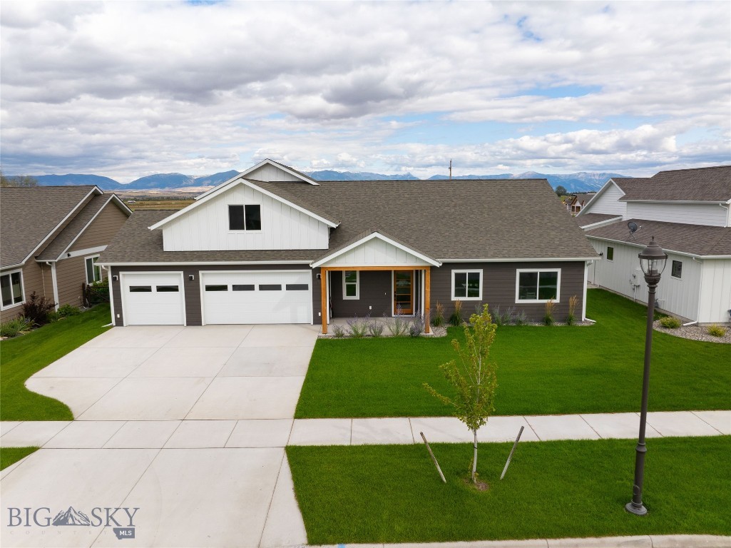 414 NW Passage Lane