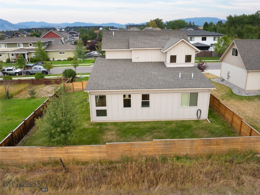 1375 Advance Drive