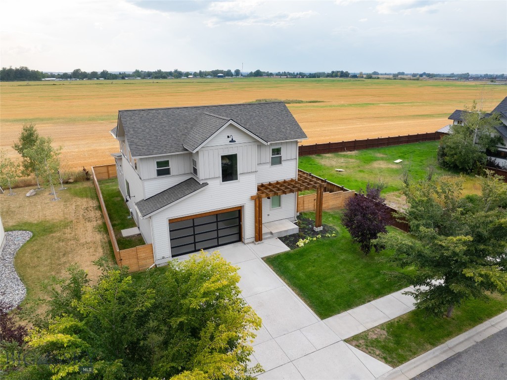 1375 Advance Drive