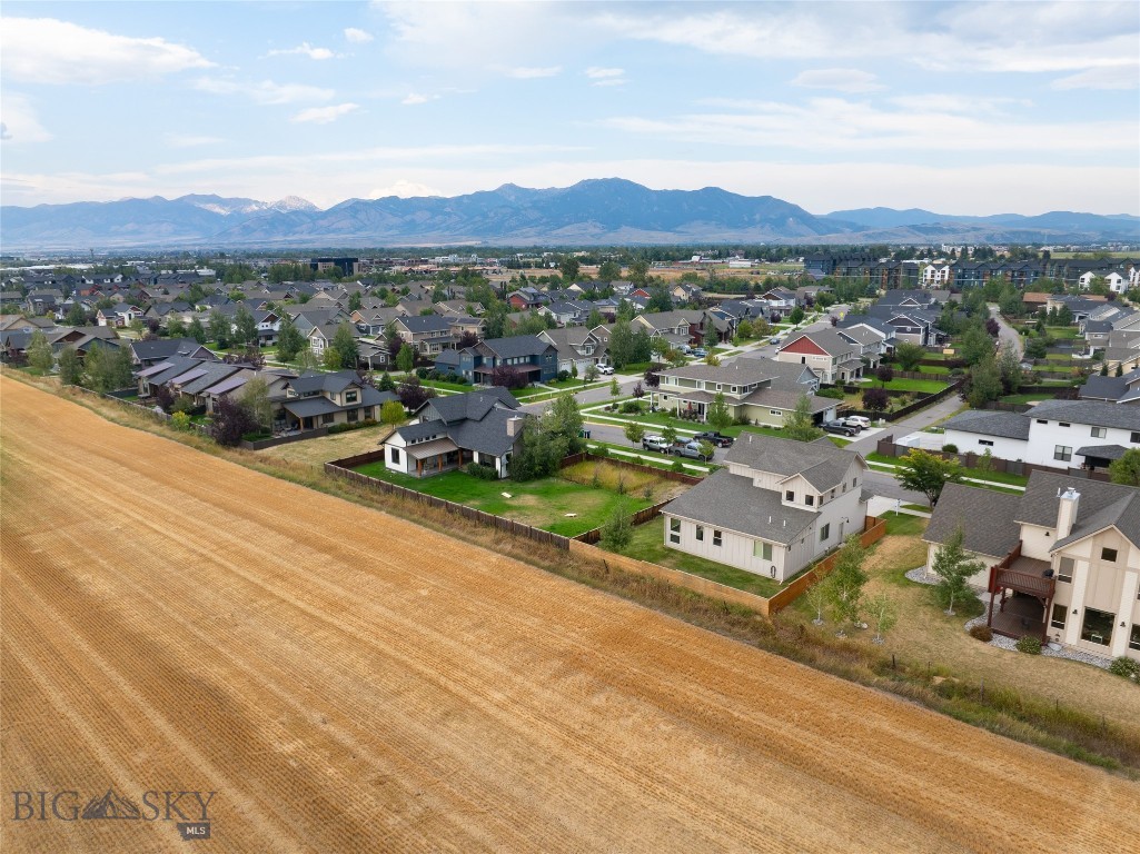 1375 Advance Drive