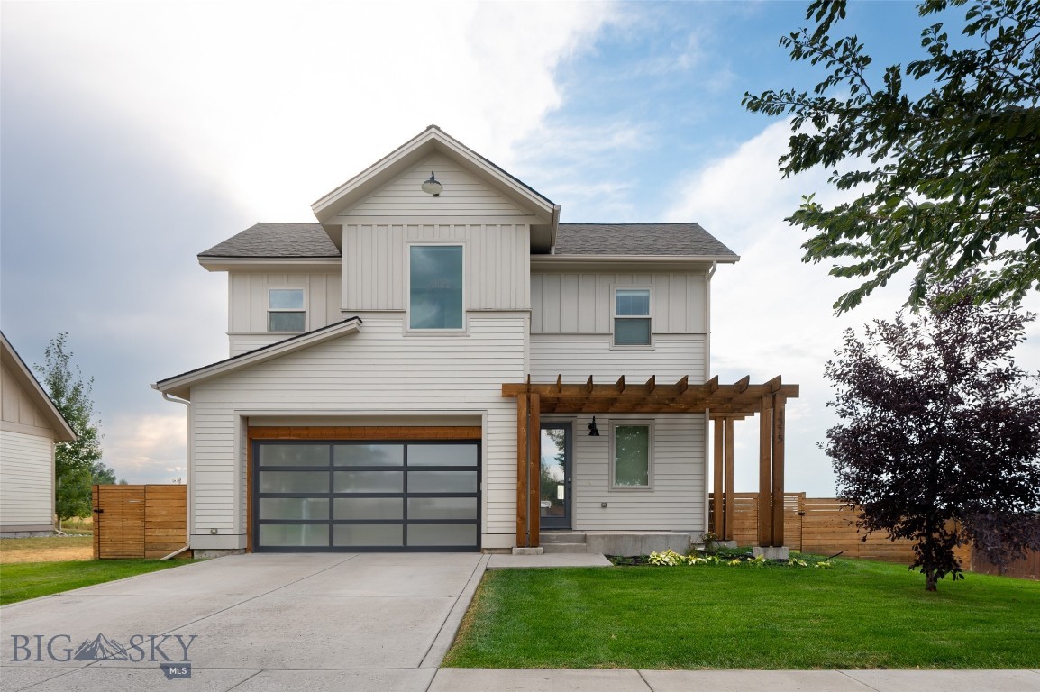 1375 Advance Drive