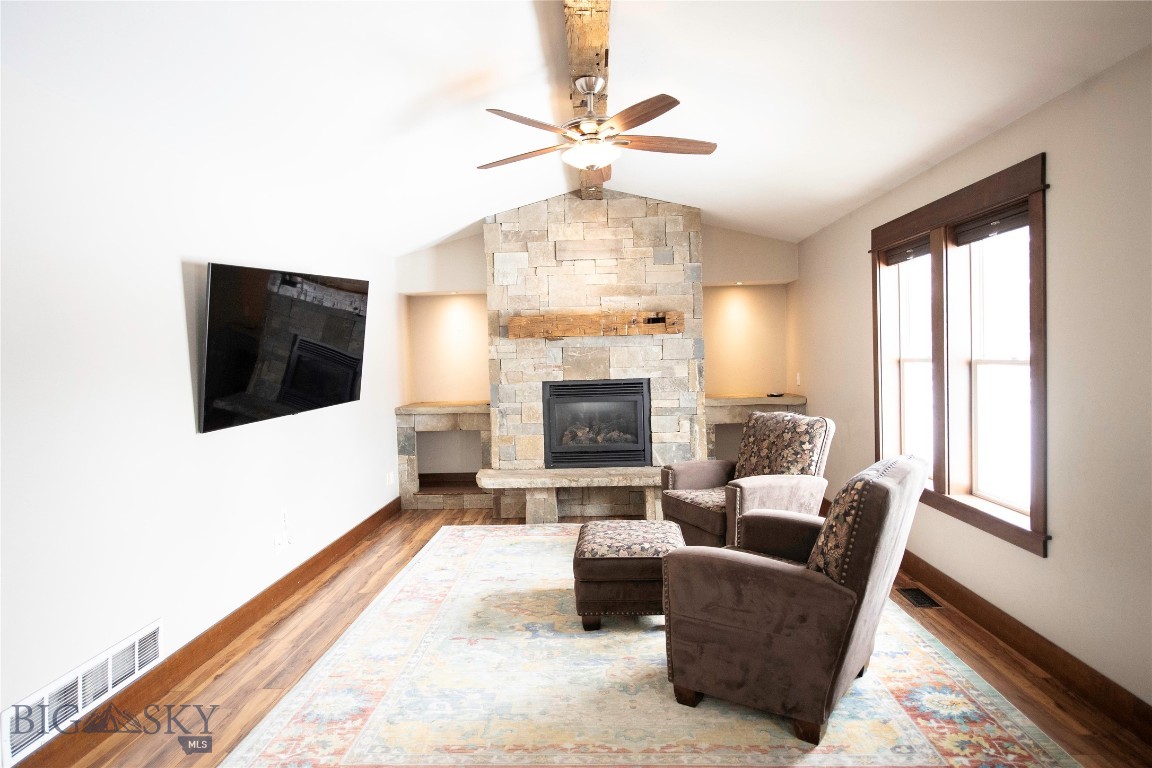 480 Prospector Trail