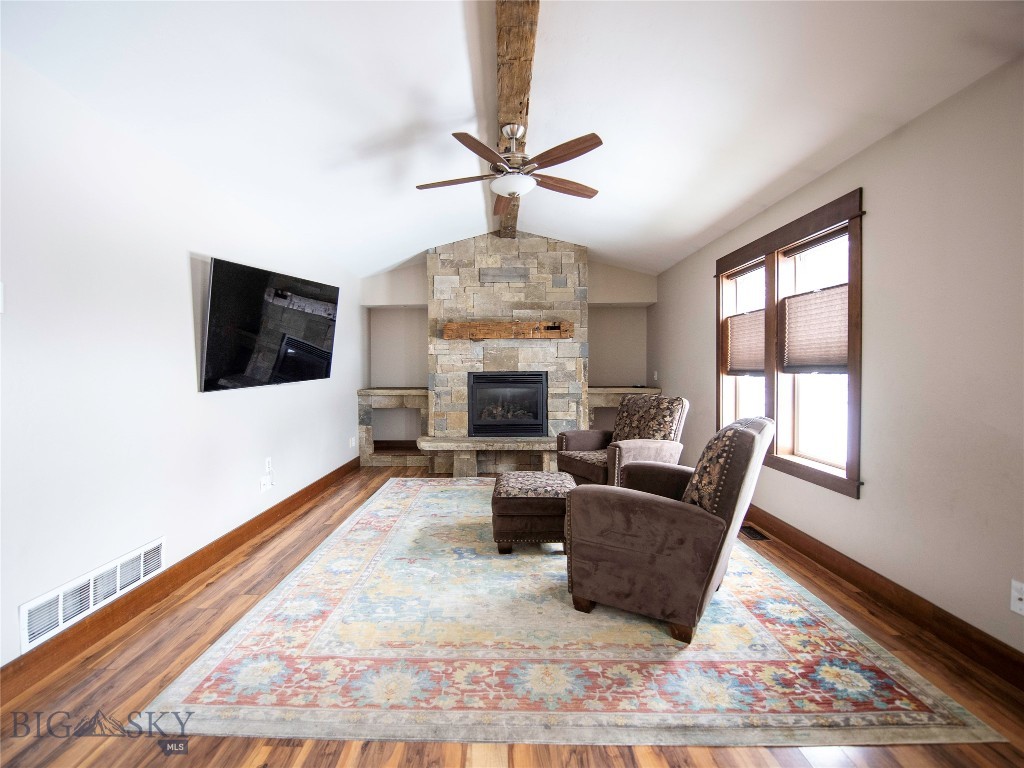 480 Prospector Trail