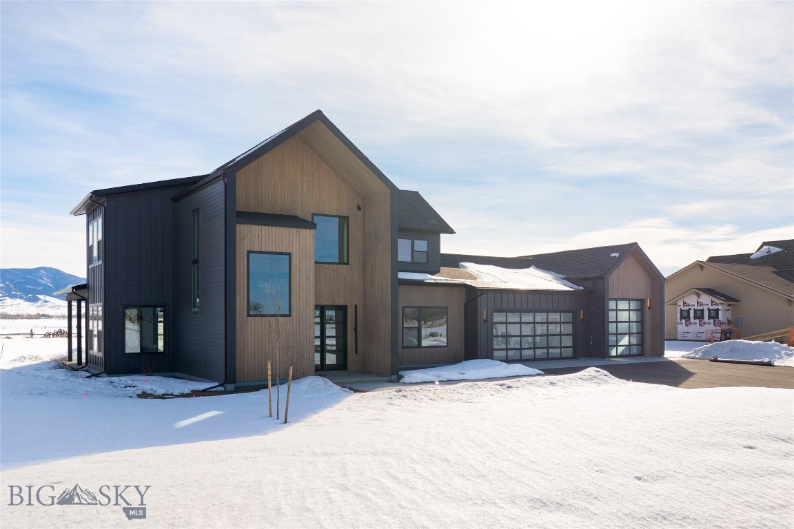 950 E Liberty Drive