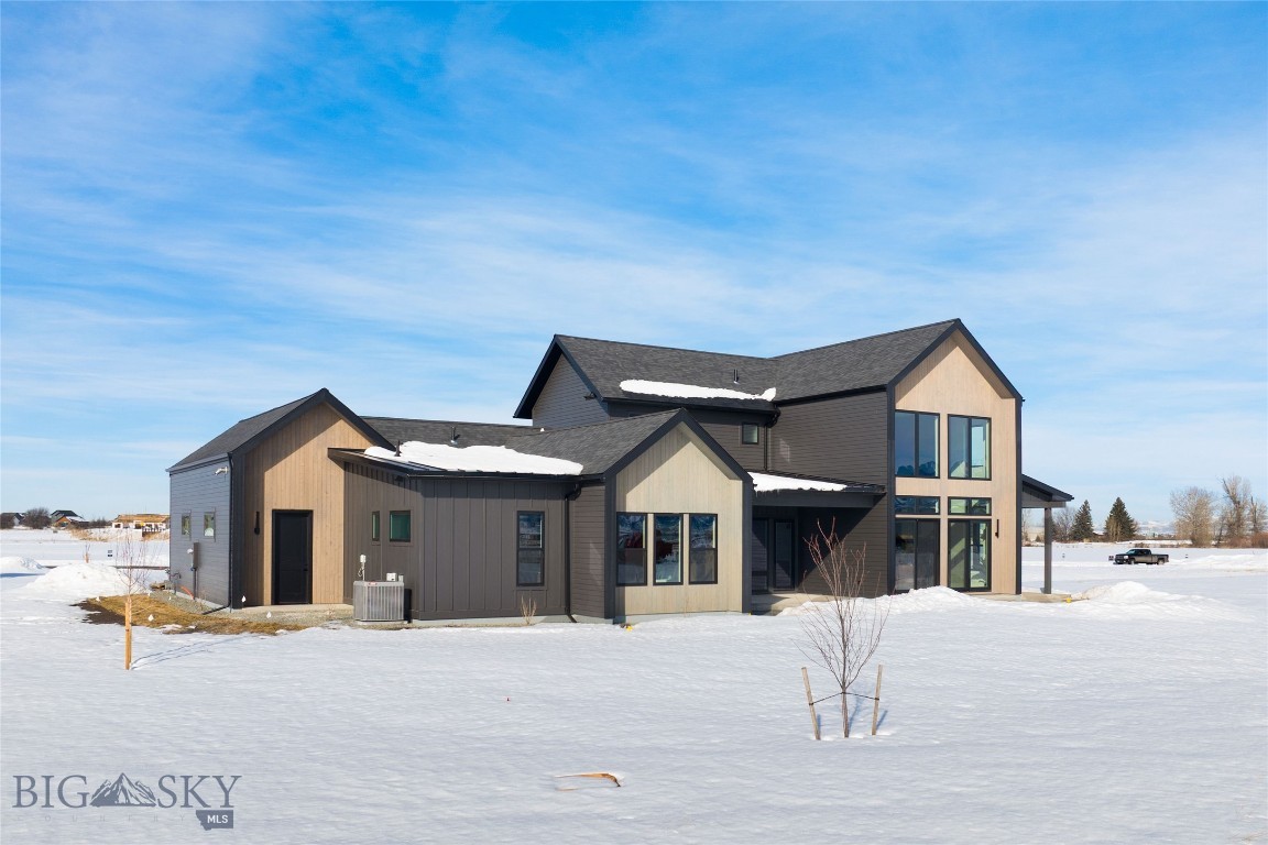 950 E Liberty Drive