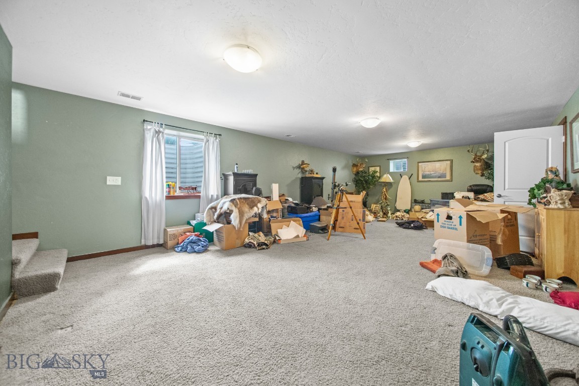 191 Barnes Drive