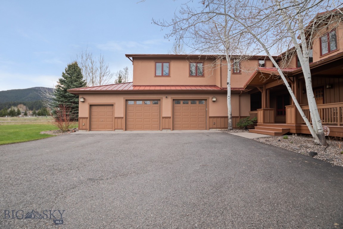 549 Doney Way