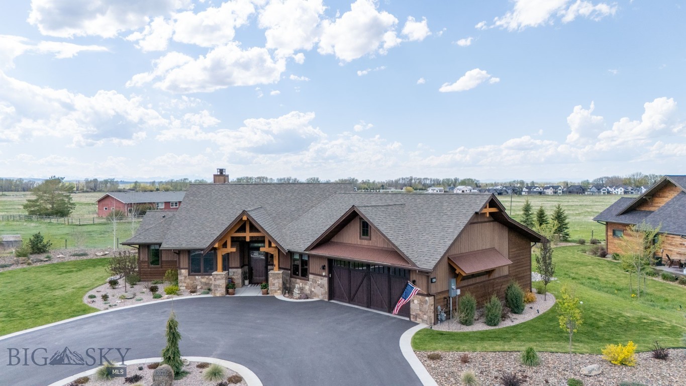 1023 Black Bull Trail