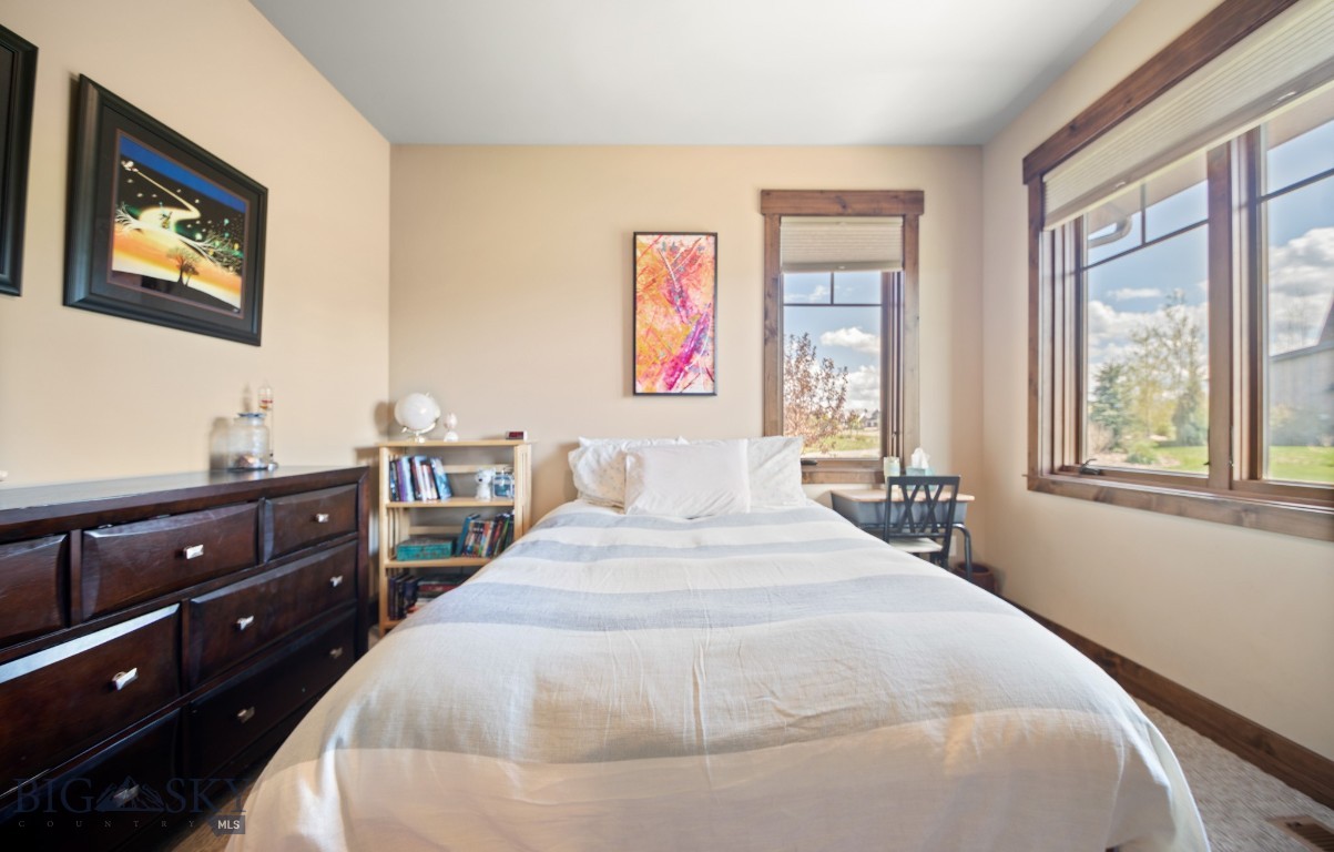 1023 Black Bull Trail